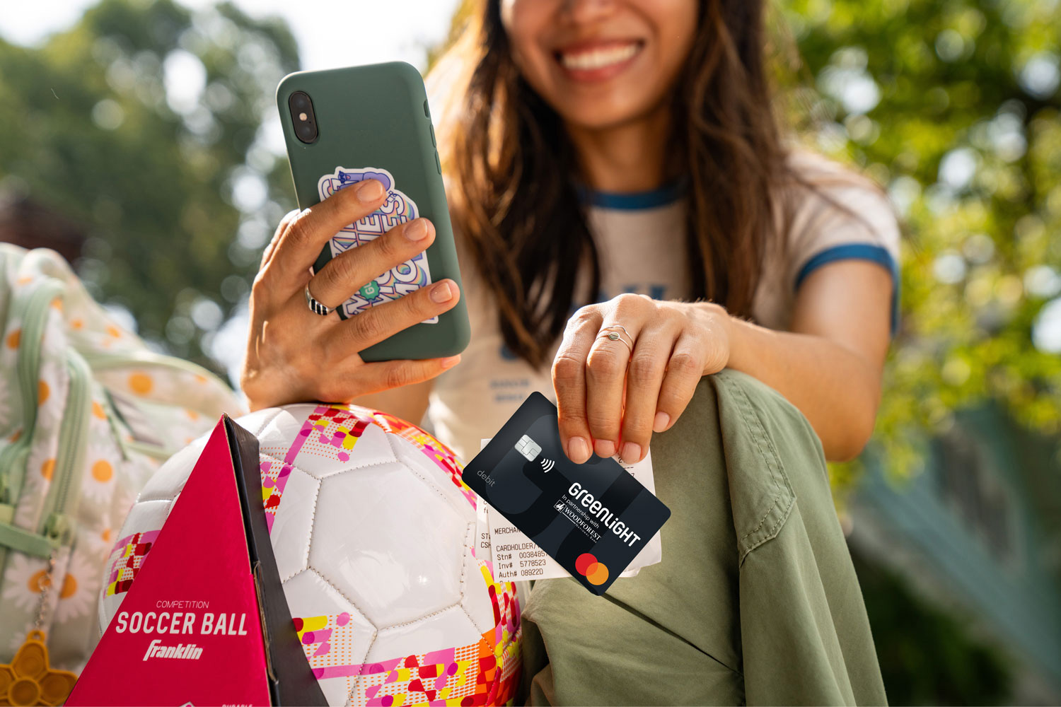 Woodforest National Bank Teams Up with Greenlight to Offer Kids & Teens Award-winning Financial Education App